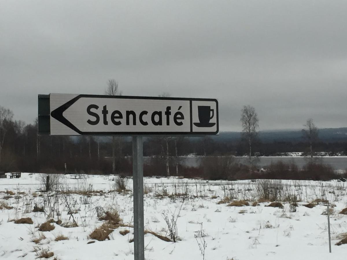 Stuga Vid Hedenaesets Stencafe Eksteriør billede