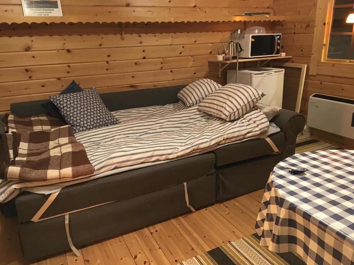 Stuga Vid Hedenaesets Stencafe Eksteriør billede