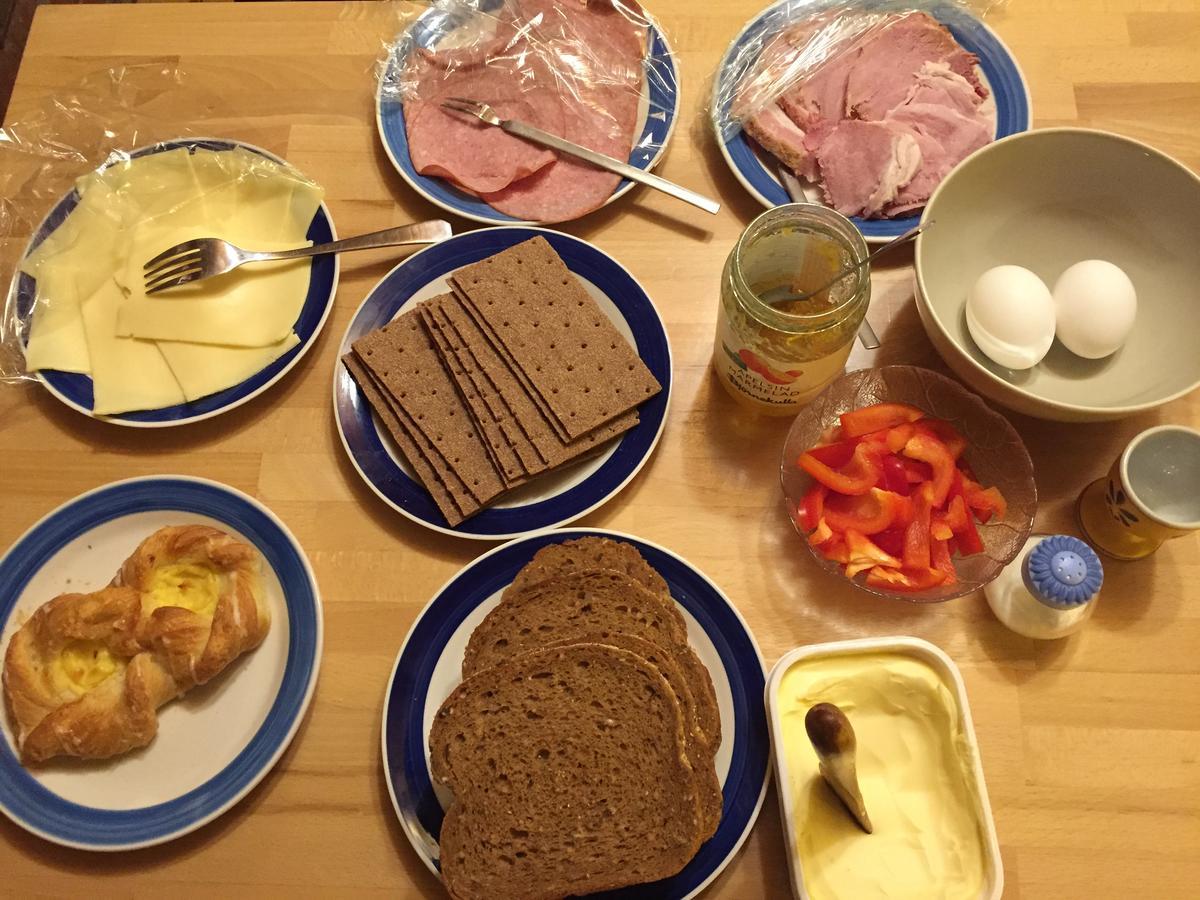 Stuga Vid Hedenaesets Stencafe Eksteriør billede