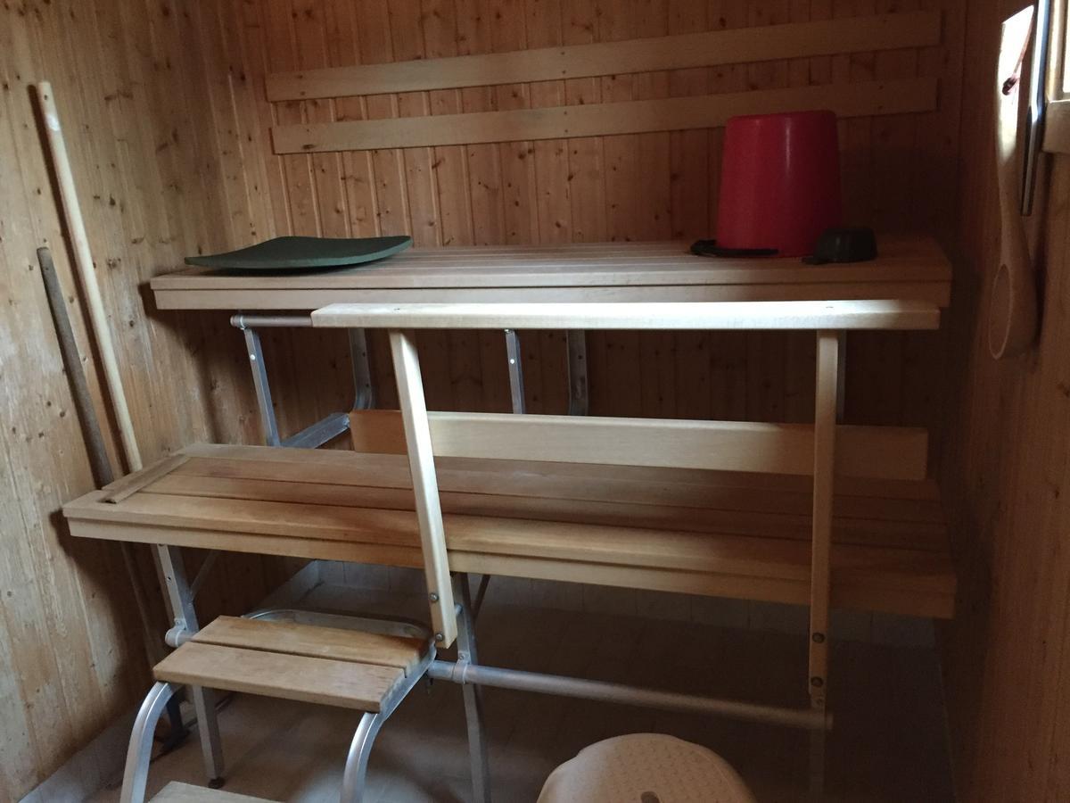 Stuga Vid Hedenaesets Stencafe Eksteriør billede