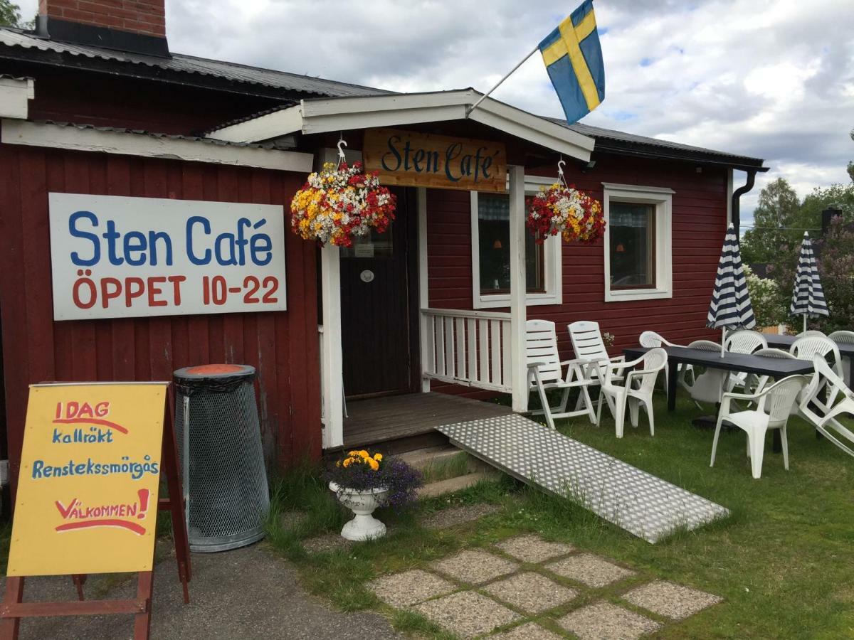Stuga Vid Hedenaesets Stencafe Eksteriør billede